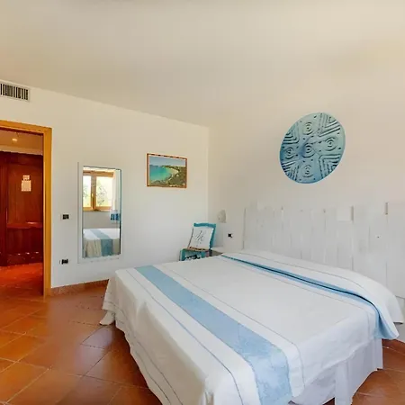 Holiday home Sarcapos
